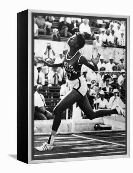 Wilma Rudolph (1940-1994)-null-Framed Premier Image Canvas