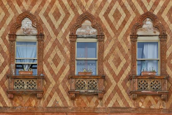 Windows And Brick Design Old Building Venice Italy Photographic Print Darrell Gulin Art Com