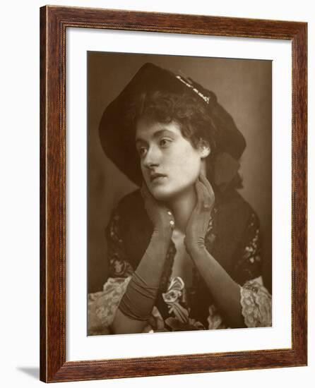 Winifred Emery, British Actress, 1883-null-Framed Photographic Print