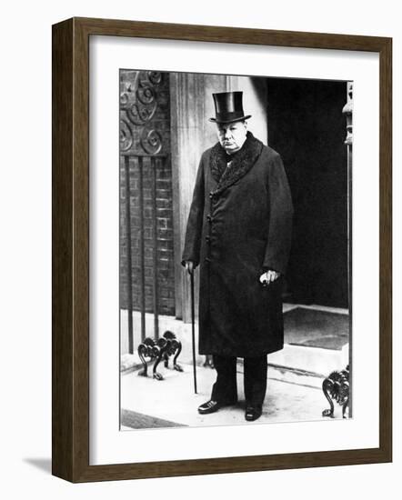Winston Churchill, 1963-null-Framed Photo