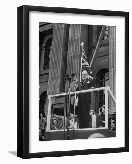 Winston Churchill Speaking at the Blenheim Palace Fete-null-Framed Photographic Print