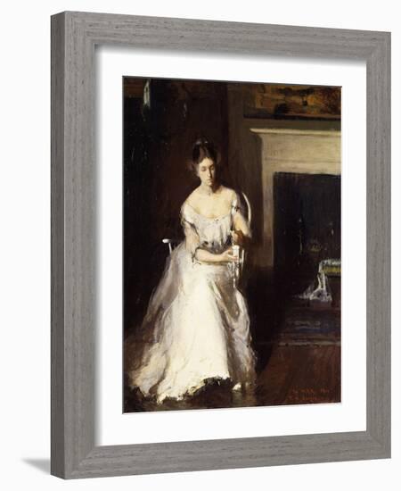 Woman Admiring Lace, 1910 (Oil on Canvas)-Frank Weston Benson-Framed Giclee Print