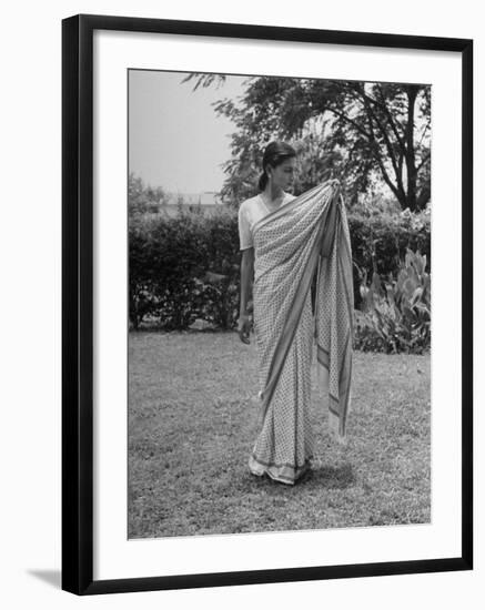 Woman Demonstrating How to Put on an Indian Sari-null-Framed Photographic Print