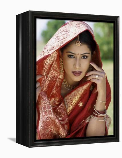 Woman Dressed in Sari / Traditional Costume, Mumbai (Bombay), Maharastra, India-Steve Vidler-Framed Premier Image Canvas