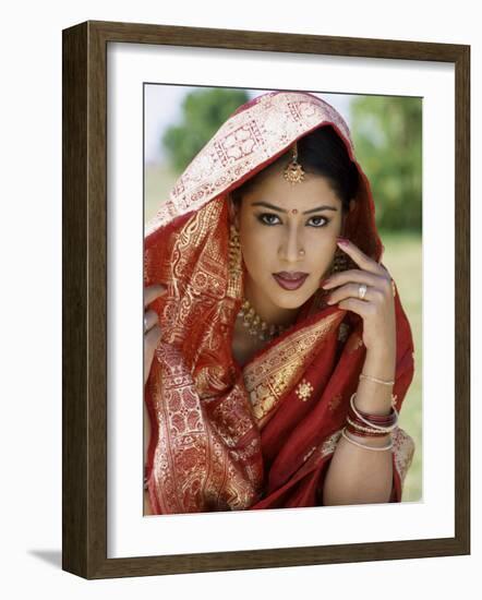 Woman Dressed in Sari / Traditional Costume, Mumbai (Bombay), Maharastra, India-Steve Vidler-Framed Photographic Print