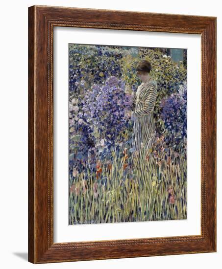 Woman in Garden, Circa 1912-Frederick Carl Frieseke-Framed Giclee Print
