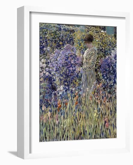 Woman in Garden, Circa 1912-Frederick Carl Frieseke-Framed Giclee Print