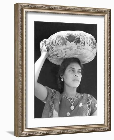 Woman in Tehuantepec, Mexico, 1929-Tina Modotti-Framed Giclee Print