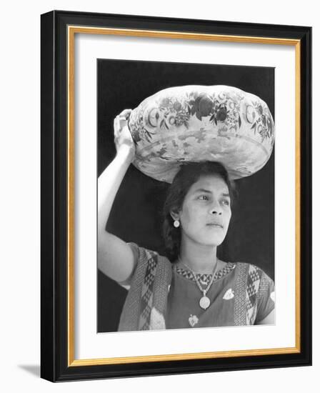 Woman in Tehuantepec, Mexico, 1929-Tina Modotti-Framed Giclee Print