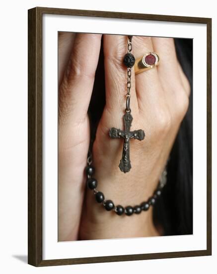 Woman Praying with Rosary-Godong-Framed Photographic Print