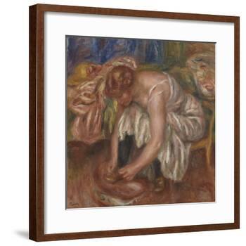 Woman tying her Shoe, 1918 by Pierre Auguste Renoir-Pierre Auguste Renoir-Framed Giclee Print