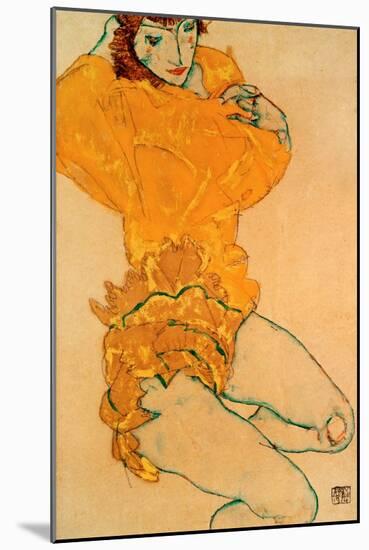 Woman Undressing, 1914-Egon Schiele-Mounted Giclee Print