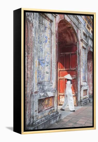 Woman Wearing Ao Dai Dress at Dien Tho Inside Citadel, Hue, Thua Thien-Hue, Vietnam (Mr)-Ian Trower-Framed Premier Image Canvas