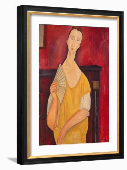 Woman with a Fan, 1919-Amadeo Modigliani-Framed Giclee Print