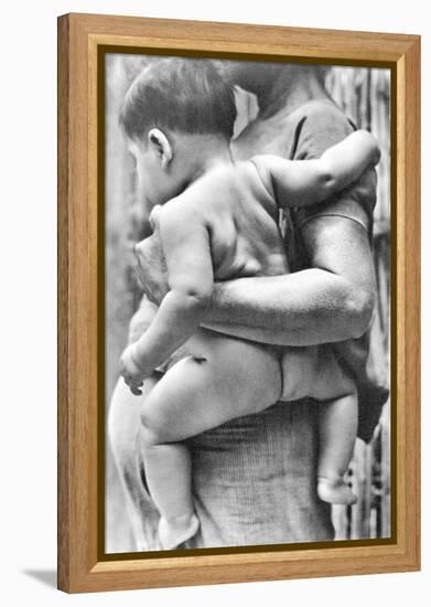 Woman with Child, Tehuantepec, Mexico, 1929-Tina Modotti-Framed Premier Image Canvas