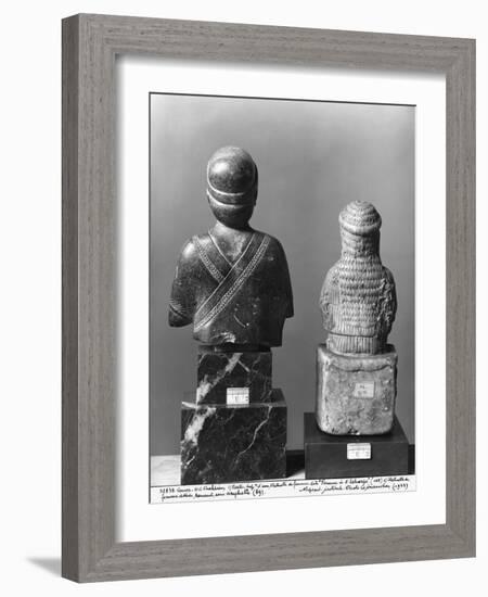 Woman with the Shawl, Woman Holding an Aryballos, Neo-Sumerian, Telloh, Ancient Girsu, c.2150 BC-Mesopotamian-Framed Giclee Print