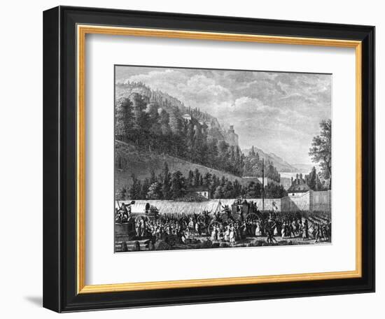 Women at Versailles-null-Framed Premium Giclee Print