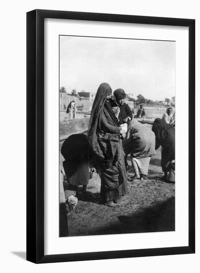 Women Collecting Water at on the Tigris River, Baghdad, Iraq, 1917-1919-null-Framed Giclee Print