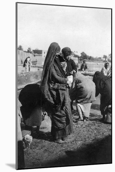 Women Collecting Water at on the Tigris River, Baghdad, Iraq, 1917-1919-null-Mounted Giclee Print