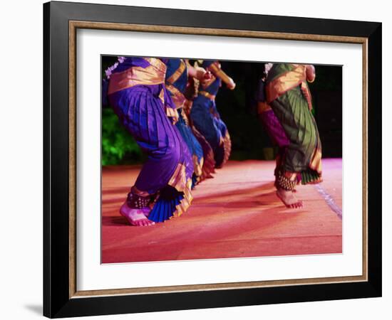 Women Dancers, Indian Traditional Dance Festival, Mamallapuram (Mahabalipuram), Tamil Nadu, Inda-Tuul-Framed Photographic Print