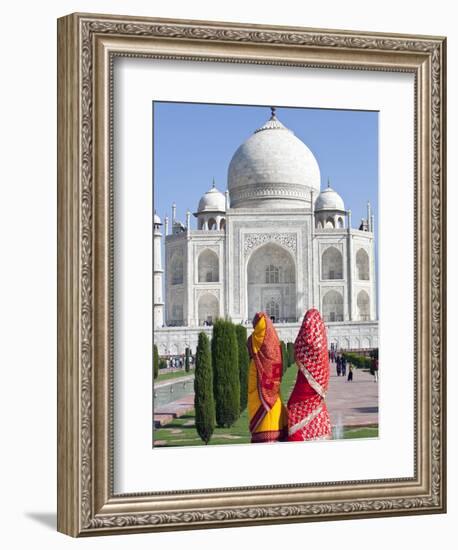 Women in Colourful Saris at the Taj Mahal, UNESCO World Heritage Site, Agra, Uttar Pradesh State, I-Gavin Hellier-Framed Photographic Print