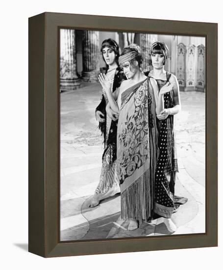 Women in Love-null-Framed Stretched Canvas