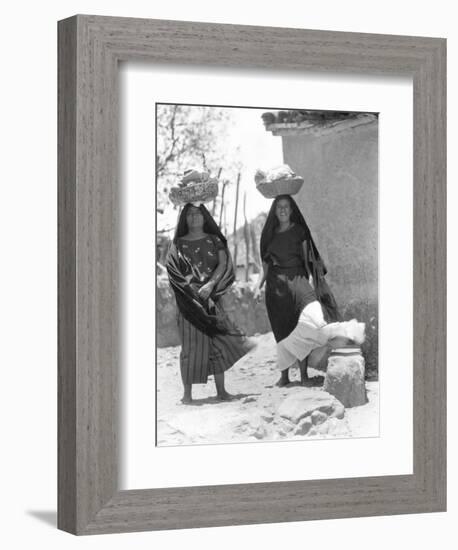 Women in Tehuantepec, Mexico, 1929-Tina Modotti-Framed Photographic Print