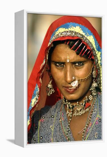 Women of Semi-Nomadic Groups, Rajasthan, Pushkar, India-David Noyes-Framed Premier Image Canvas