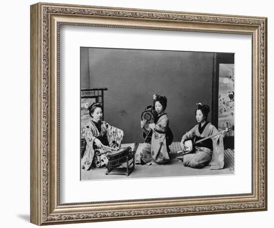 Women Playing Traditional Japanese Instruments-null-Framed Photographic Print