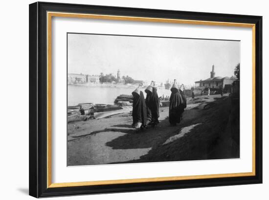 Women Water Carriers, Tigris River, Baghdad, Iraq, 1917-1919-null-Framed Giclee Print