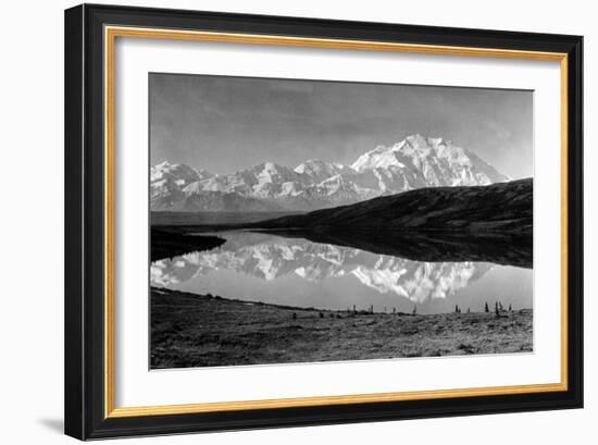 Wonder Lake, Alaska - View of Mount McKinley from the Lake-Lantern Press-Framed Art Print