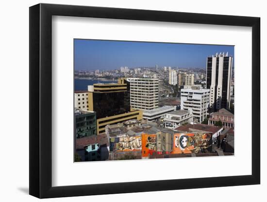 Wonderful Graffiti, Valparaiso, Chile-Peter Groenendijk-Framed Photographic Print