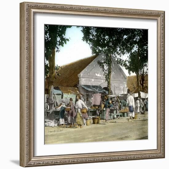 Wonokromo (Island of Java, Indonesia), the Market, around 1900-Leon, Levy et Fils-Framed Photographic Print