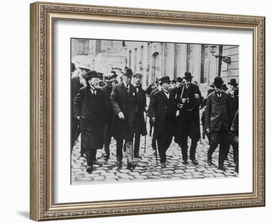 Woodrow Wilson, Georges Clemenceau, Arthur Balfour, and Baron Sonnino-null-Framed Photographic Print