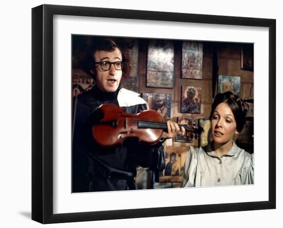 Woody Allen and Diane Keaton LOVE AND DEATH, 1975 directed by Woody Allen (photo)-null-Framed Photo