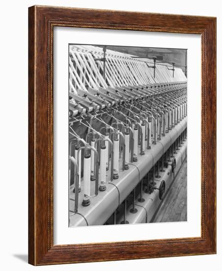 Wool Spinning - Patons and Baldwins-Heinz Zinram-Framed Photographic Print