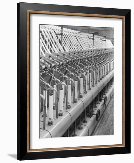 Wool Spinning - Patons and Baldwins-Heinz Zinram-Framed Photographic Print