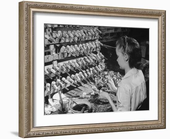 Worker Making Corn Cob Pipes-Wallace Kirkland-Framed Photographic Print