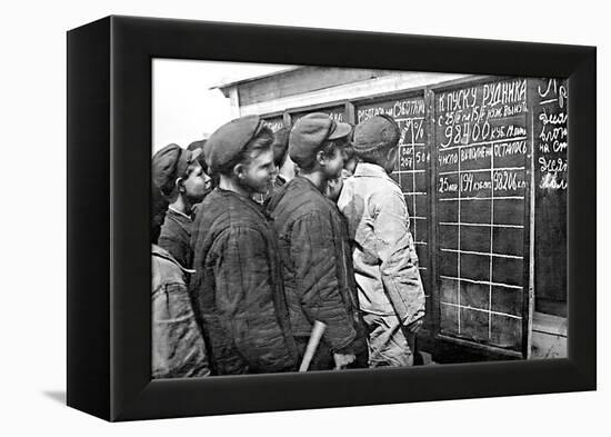 Workers of Magnitogorsk, USSR, 1931-null-Framed Premier Image Canvas