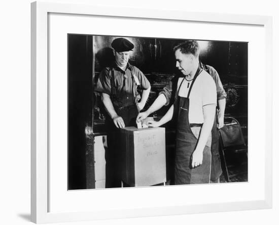 Workers Voting for Union Representation in River Rouge Ford, Dearborn, June 1941-null-Framed Photo