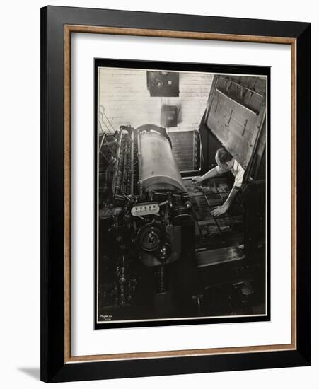 Working at a Meihle Press at Unz and Co., 24 Beaver Street, New York, 1932-Byron Company-Framed Giclee Print