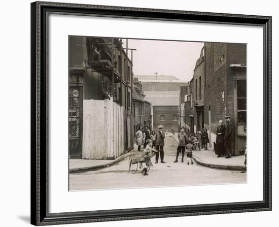 Working Class Children Playing in a Cobbled Street in Wapping, East London-null-Framed Photographic Print