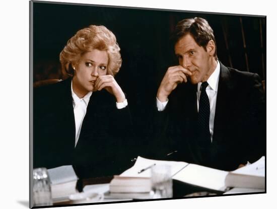 Working Girl by MikeNichols with Harrison Ford and Melanie Griffith, 1988 (photo)-null-Mounted Photo