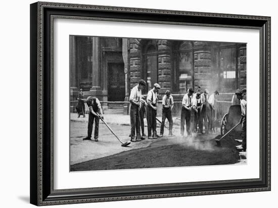 Workmen Laying Tar and Asphalt in Cornhill, London, 1926-1927-McLeish-Framed Giclee Print