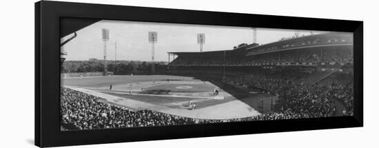 World Series Game Between New York Yankees and Pittsburgh Pirates at Forbes Field-Francis Miller-Framed Premium Photographic Print