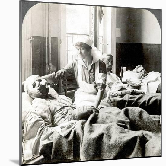 World War I: Nurse-null-Mounted Photographic Print