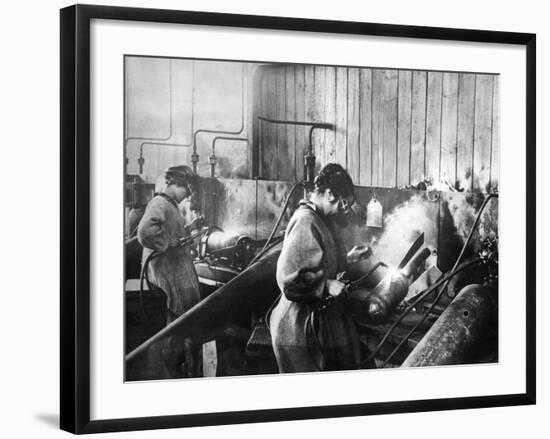 World War I: Women Workers-null-Framed Photographic Print