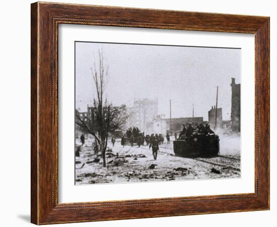 World War II (1939-1945). Battle of Stalingrad. Artillery into the City of Stalingrad. Ussr-null-Framed Giclee Print