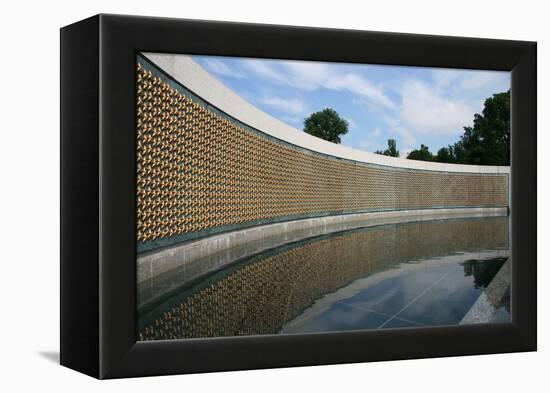 World War II Memorial, Washington DC-Zigi-Framed Premier Image Canvas