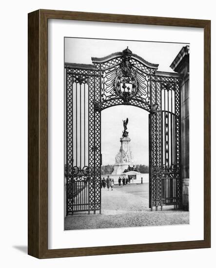 Wought-Iron Gates, Buckingham Palace, London, 1926-1927-McLeish-Framed Giclee Print